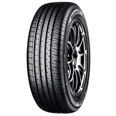 Шина Yokohama BluEarth-XT AE61 215/65R17 99V