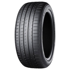 18/245/45 Yokohama Advan Sport V107 100Y
