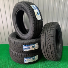 Зимние нешипованные шины Sailun Ice Blazer Arctic EVO 255/55 R19 111H XL